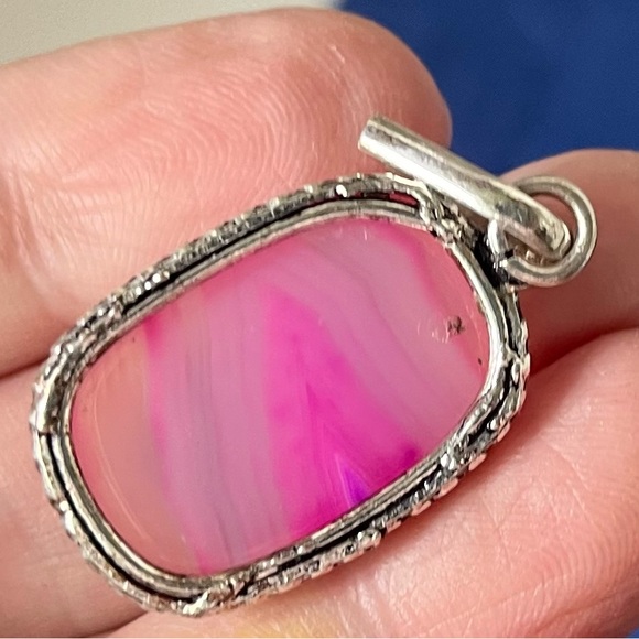 Pink silver tone pendant jewelry - Picture 5 of 14